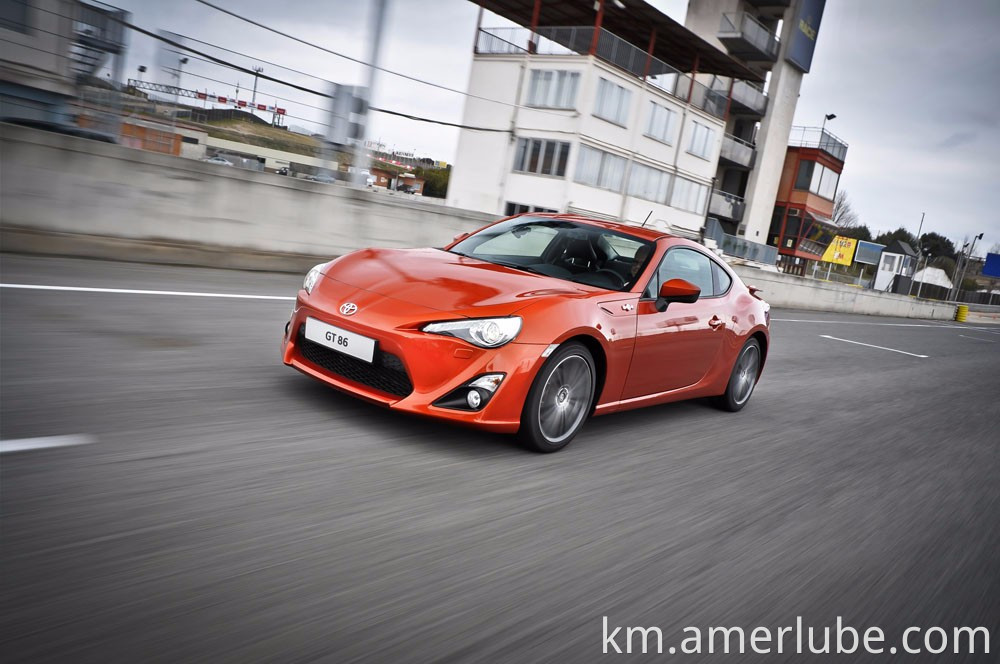 ប្រេងម៉ាស៊ុលសំយោគអេឡិចត្រូនិច 10W30 / 40